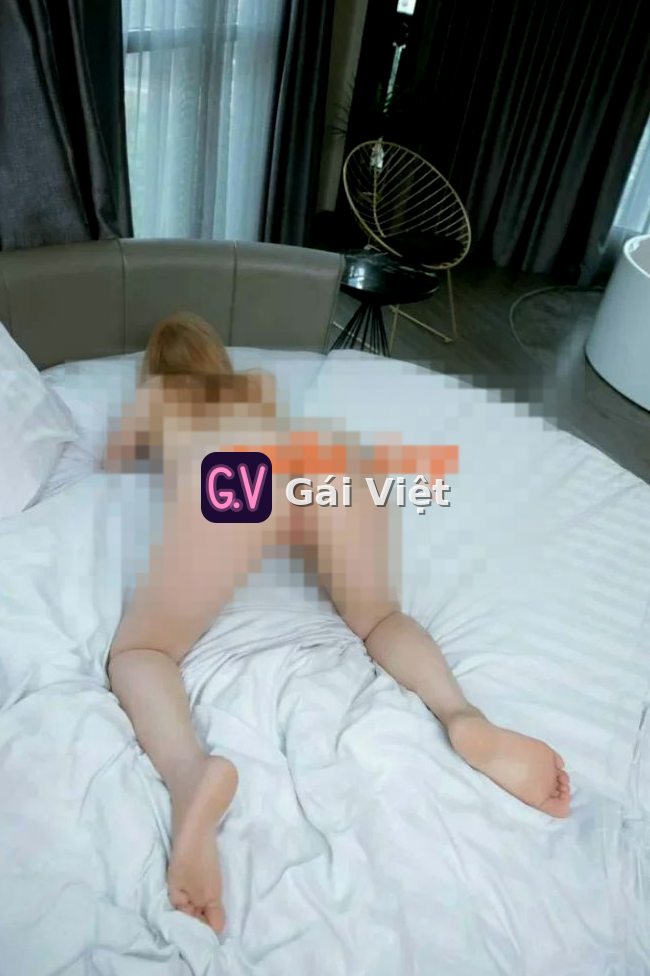Gia Hi – gái gọi Quận 9