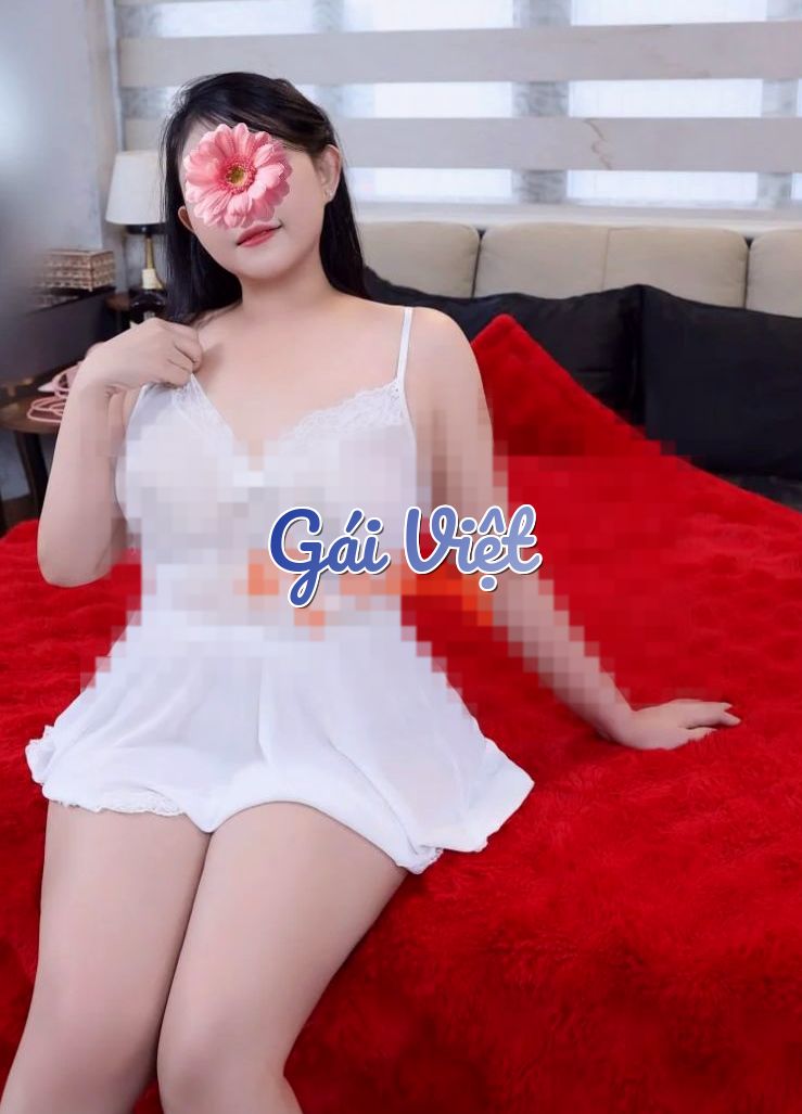Na Chuppy – gái gọi Quận 10