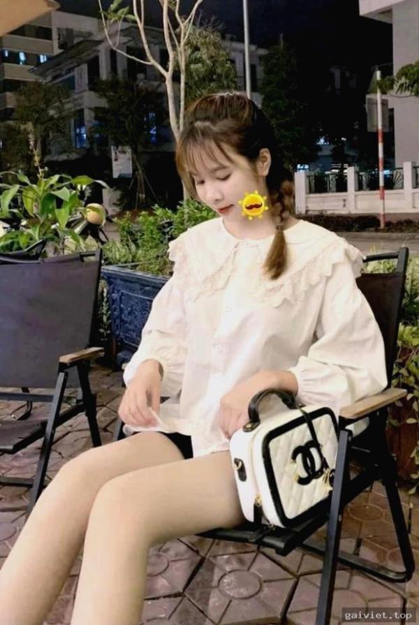 Vũ Quỳnh 2003 – Cực xinh, dâm đãng – Gọi là có – Duy Tiên, Hà Nam – ảnh 1