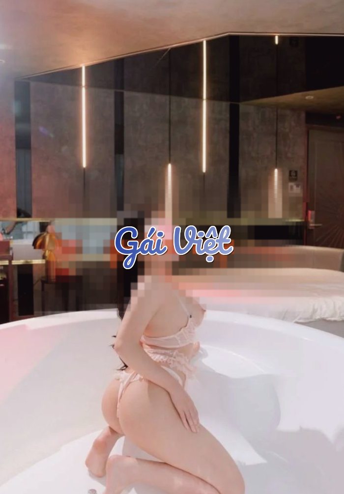 V I P – gái gọi Long Thành