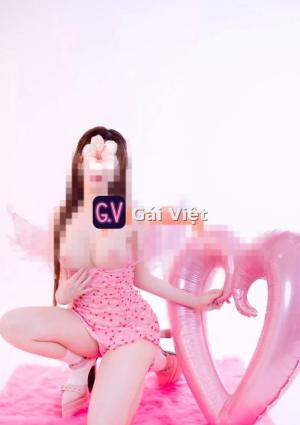 Xoài Em – gái gọi Phú Nhuận